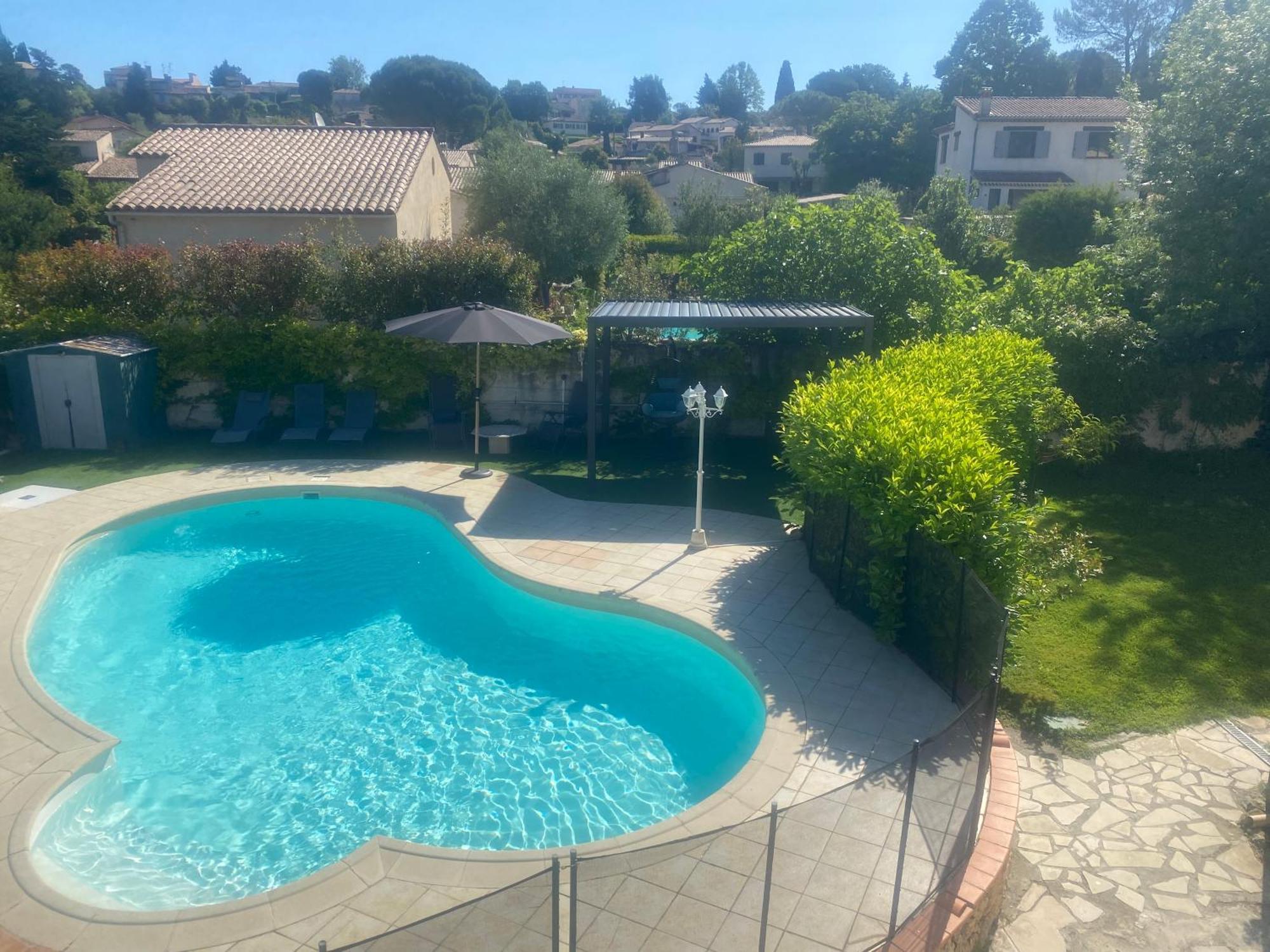 Studio Climatise Avec Piscine Et Jardin Вильнёв-Лубе Экстерьер фото